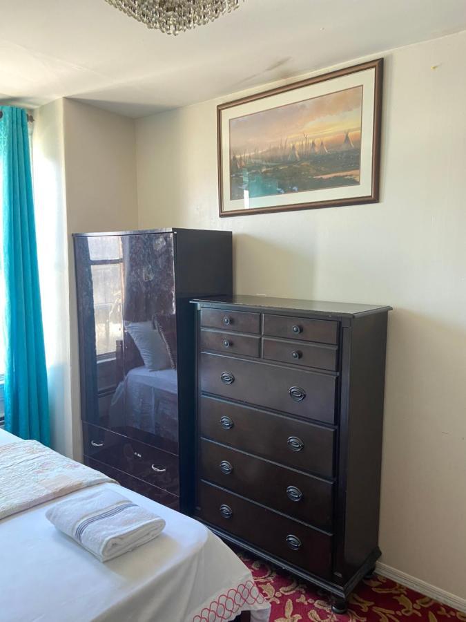 A Peaceful Room In Queens Nova York Exterior foto